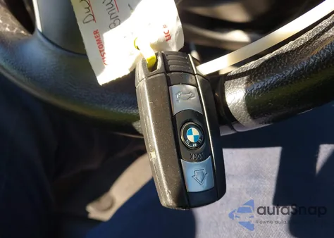 2011 BMW 128I z USA, uszkodzony, nr VIN WBAUP7C5XBVM54479